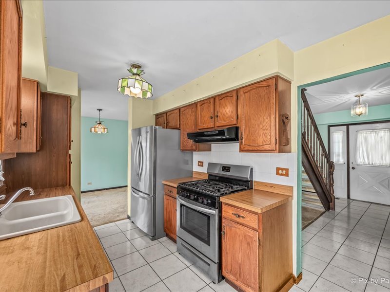 930 Pioneer Court Property Photo 18