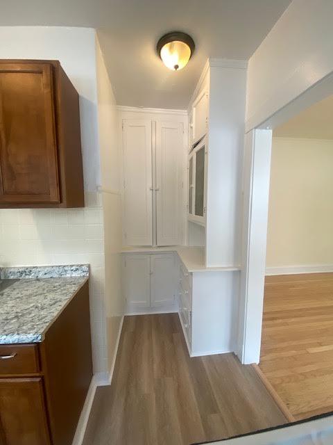 2214 W Thome Avenue 2b Property Photo 6