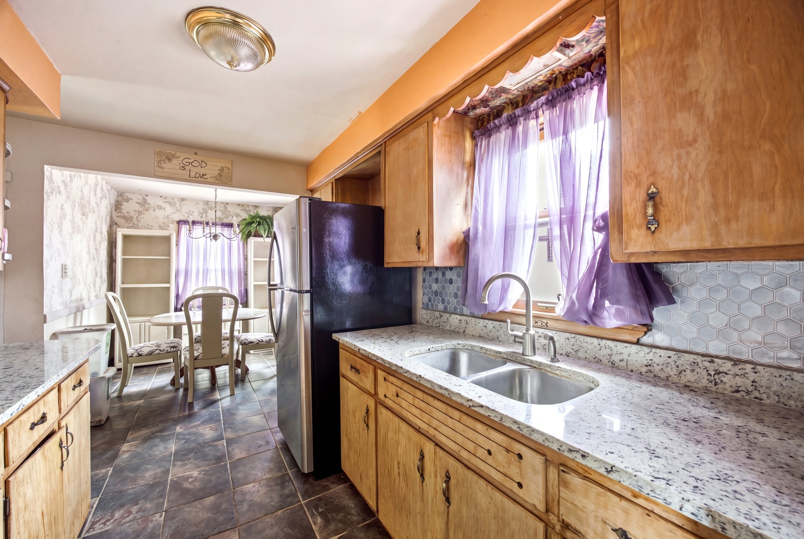 1228 Sherman Avenue Property Photo 4