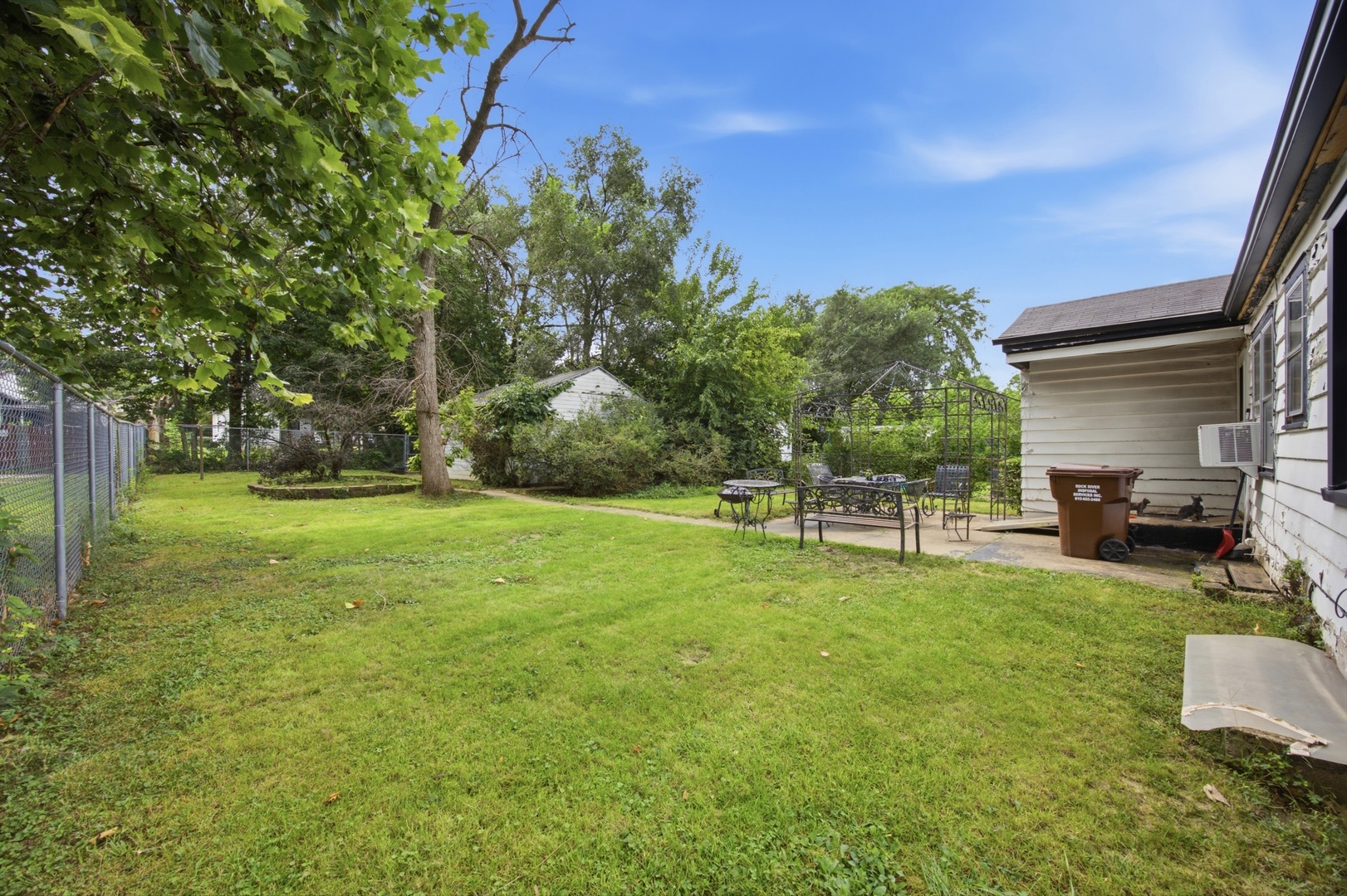 1228 Sherman Avenue Property Photo 18