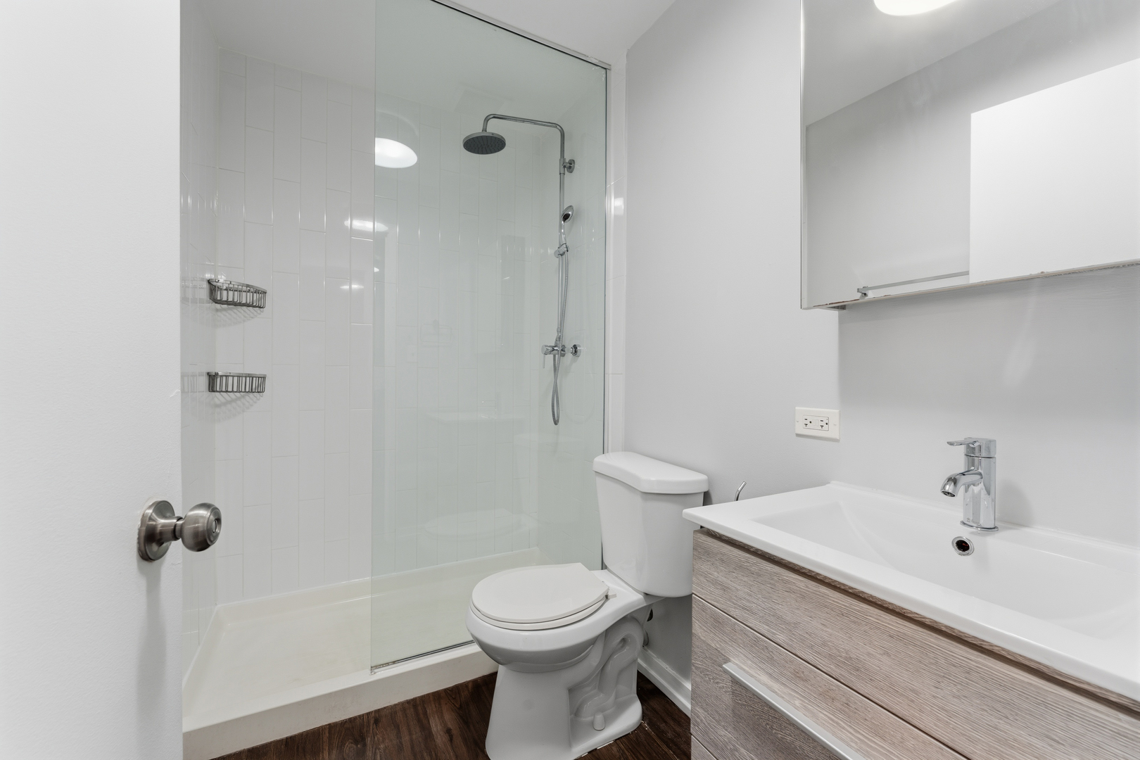 5411 N Winthrop Avenue 322 Property Photo 8