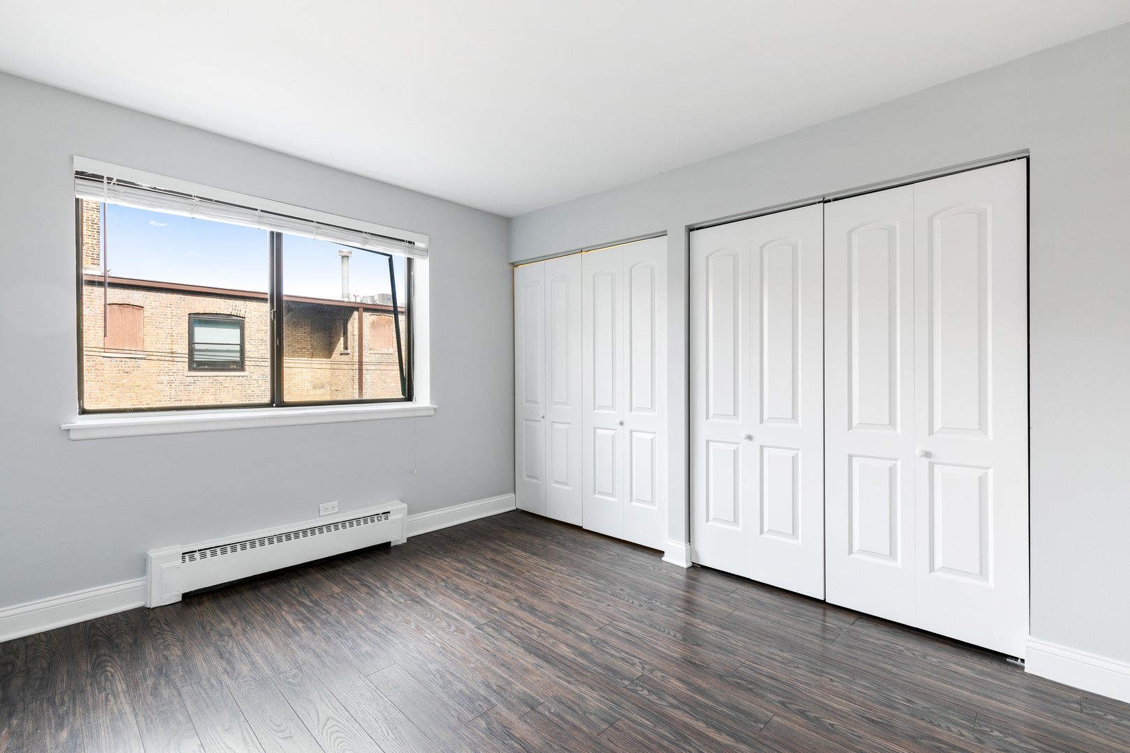 5534 N Kenmore Avenue 408 Property Photo 8