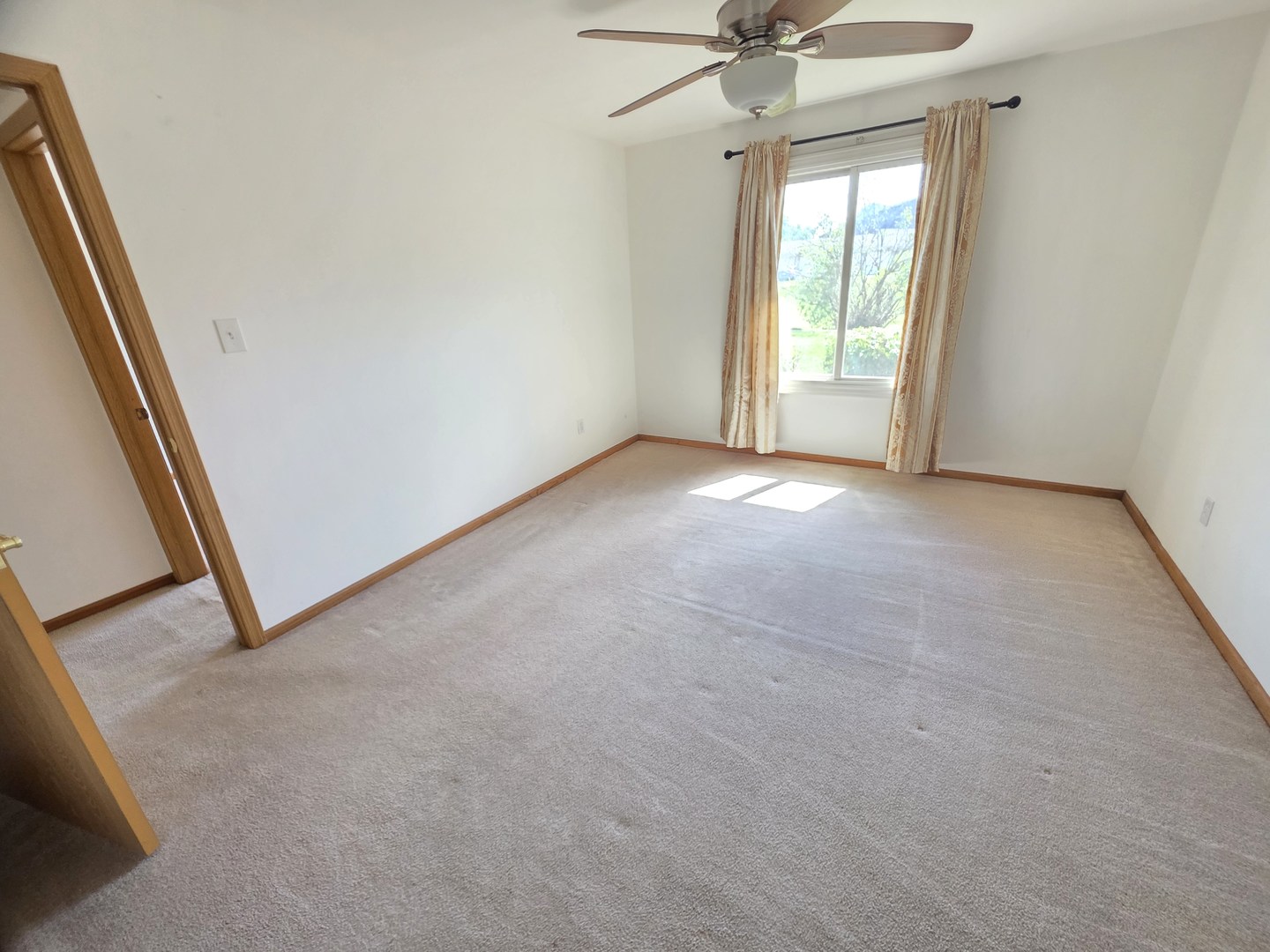 801 Brook Drive 3 Property Photo 6