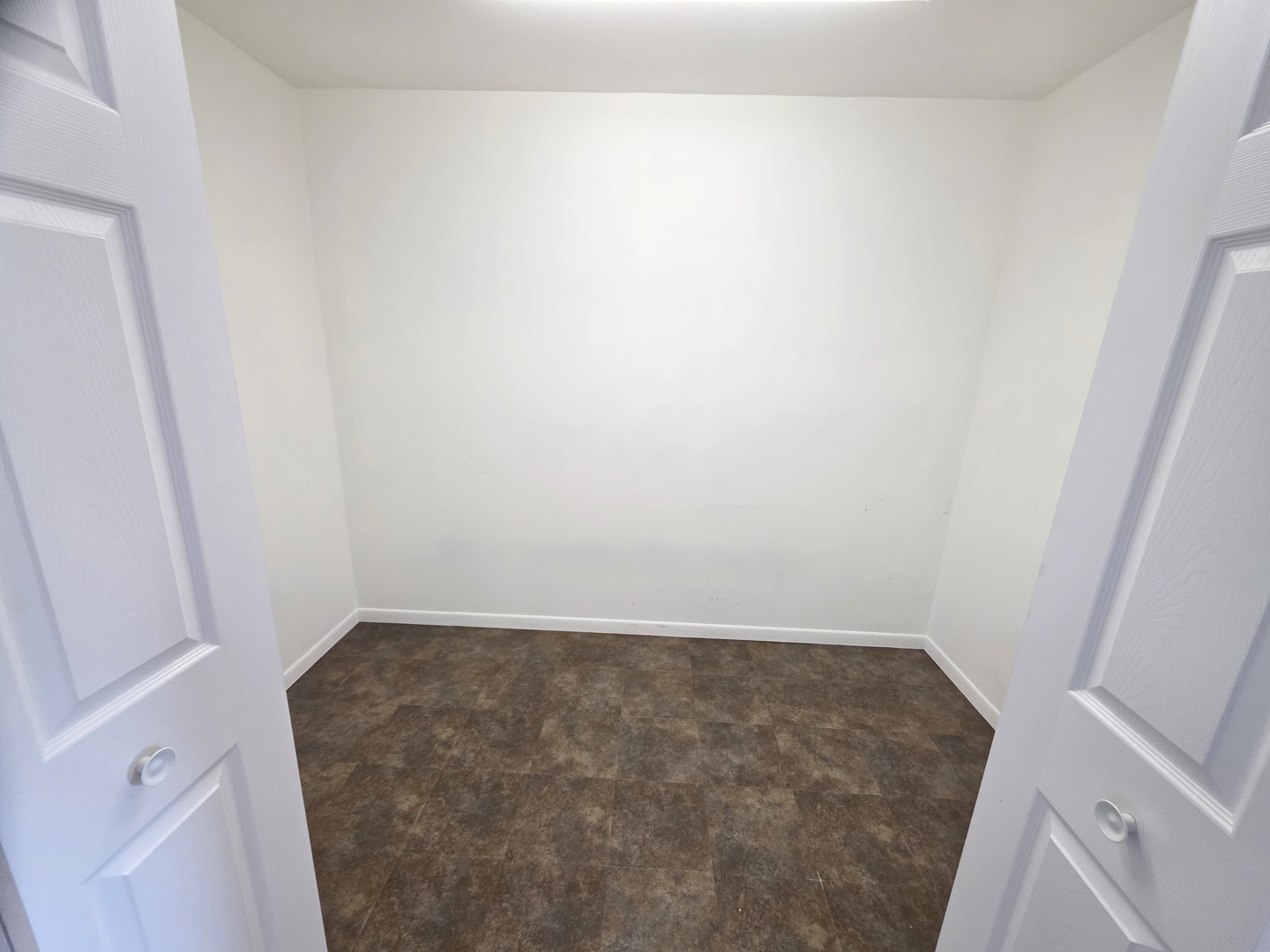 801 Brook Drive 3 Property Photo 11