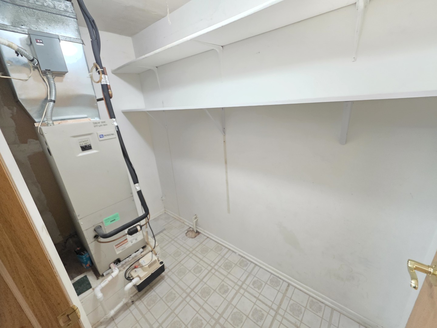 801 Brook Drive 3 Property Photo 19