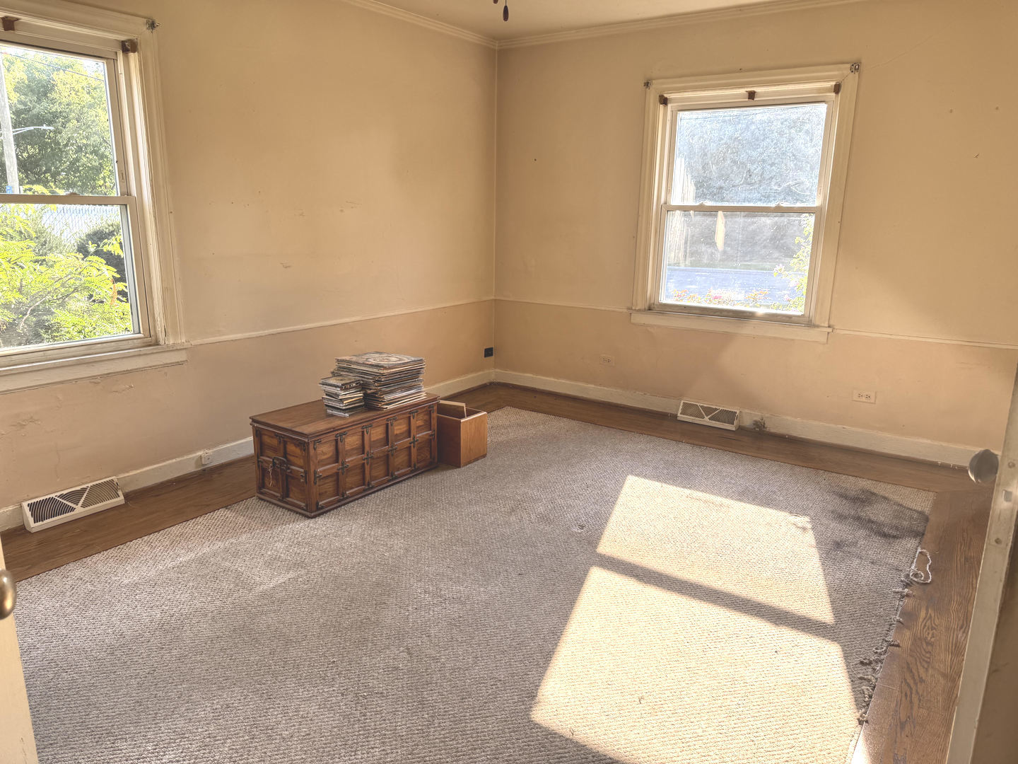 9855 S Campbell Avenue Property Photo 10
