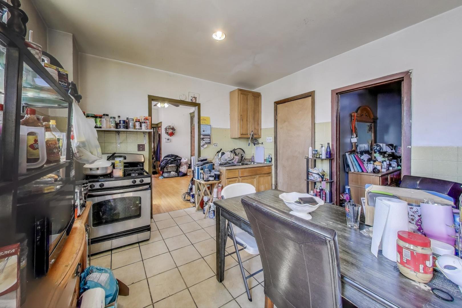 2625 S Central Park Avenue Property Photo 13