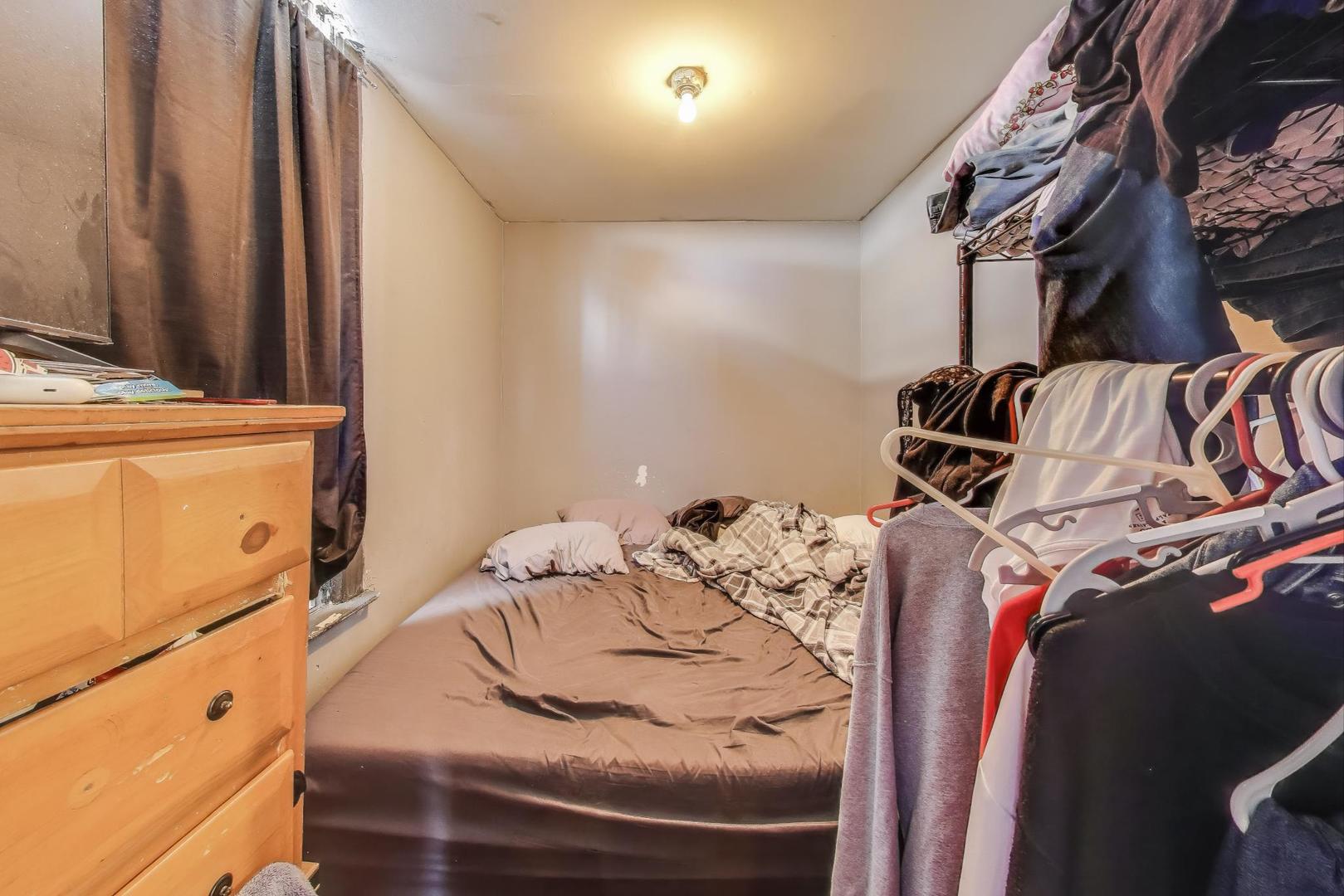 2625 S Central Park Avenue Property Photo 15