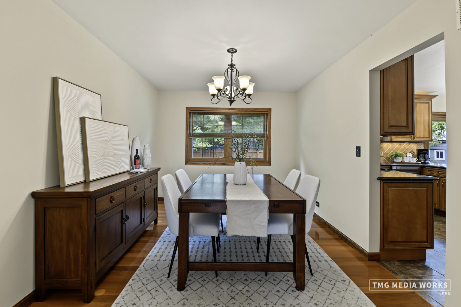 2820 Springdale Circle Property Photo 7