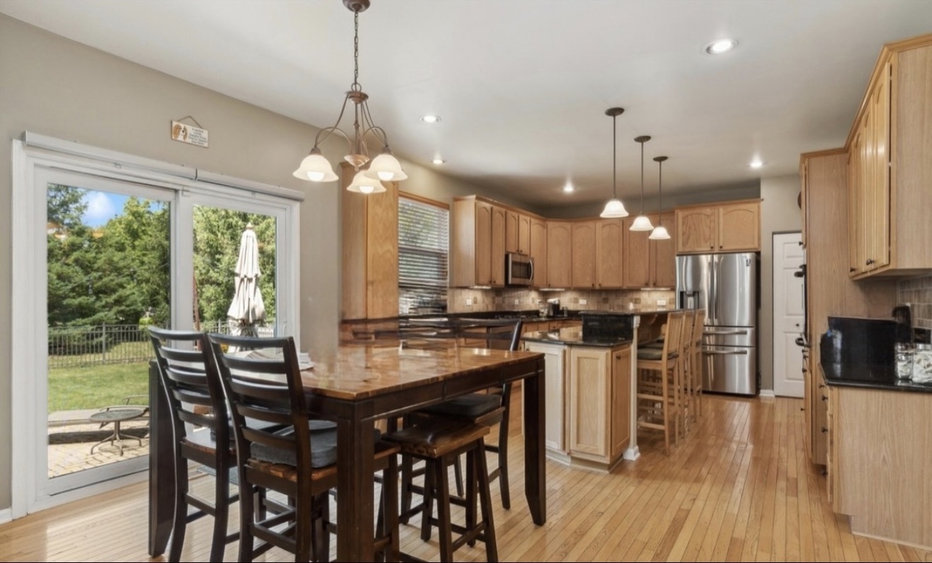841 Barclay Drive Property Photo 4