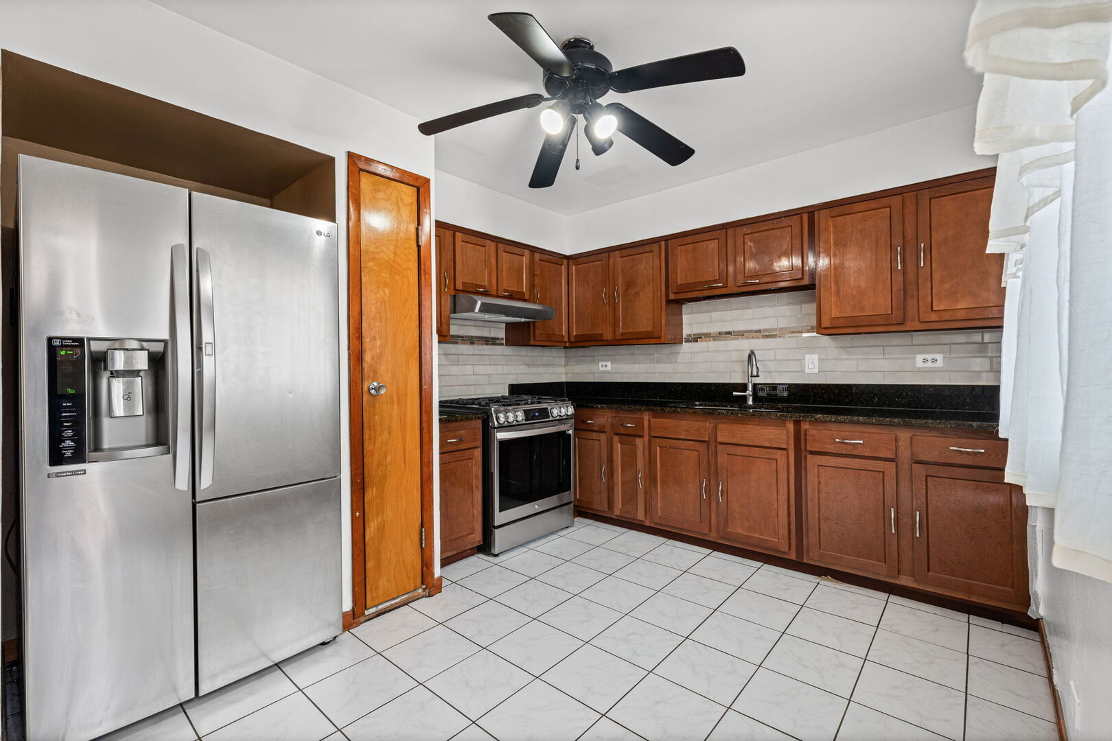9543 Sumac Road G Property Photo 11
