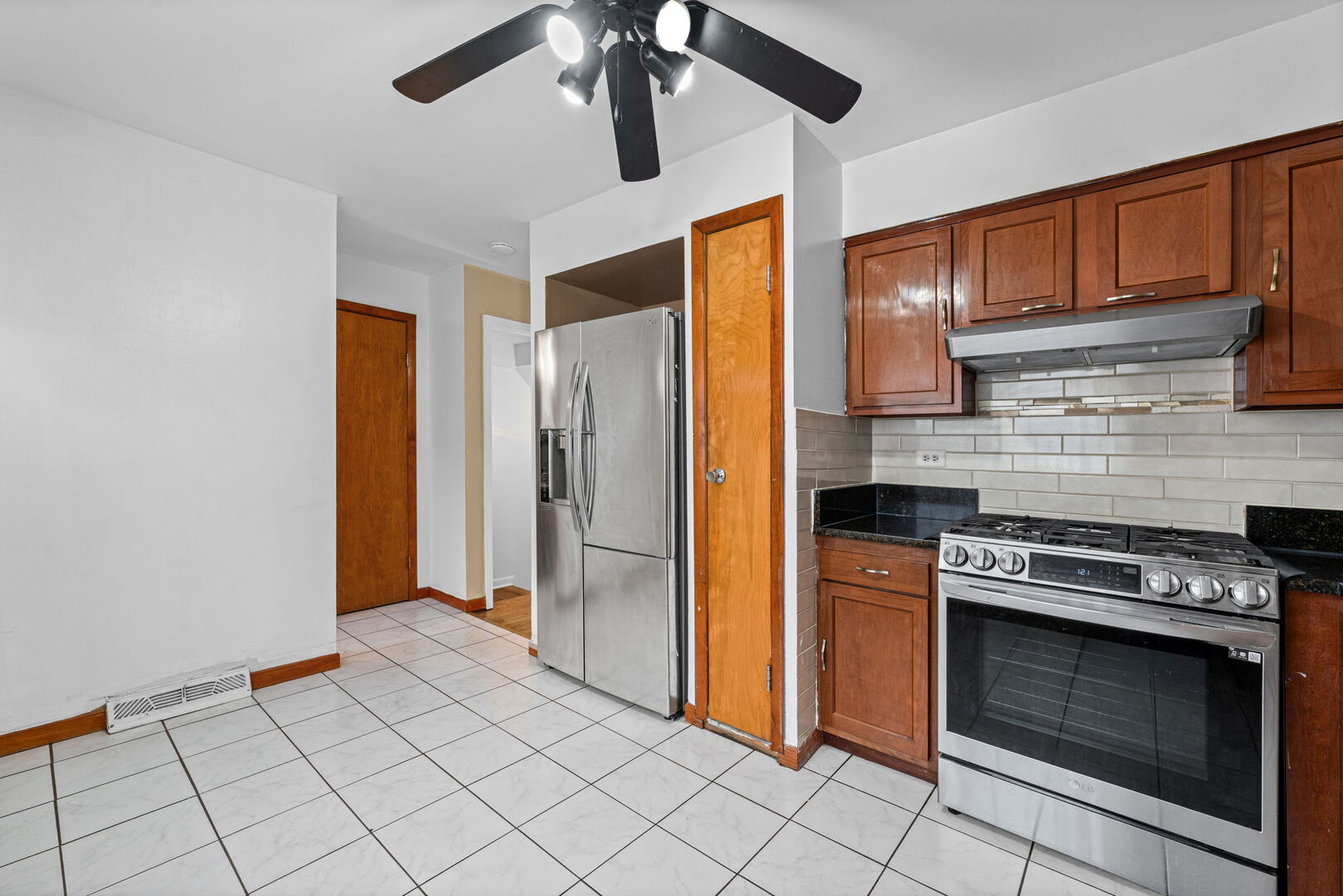9543 Sumac Road G Property Photo 13