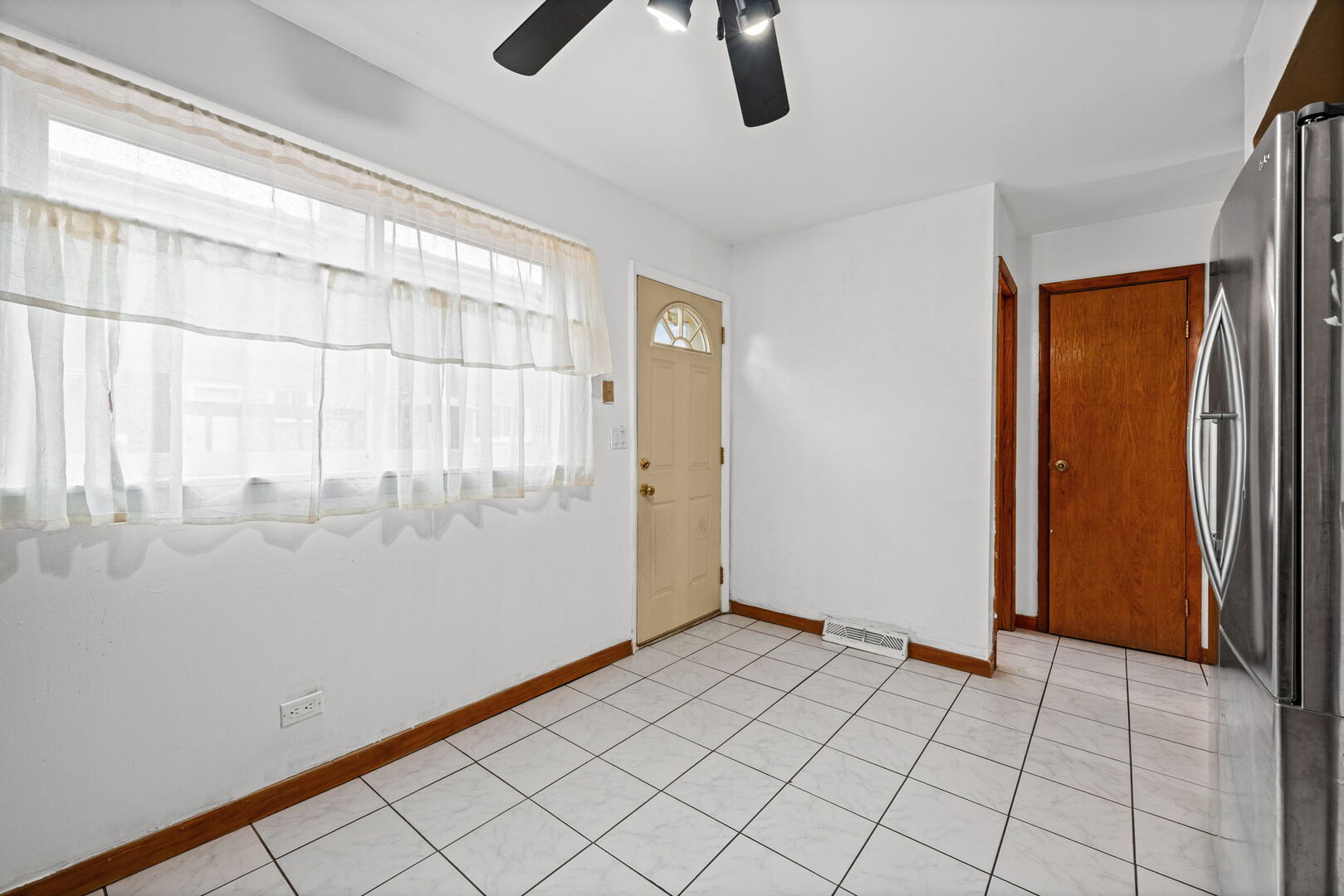 9543 Sumac Road G Property Photo 14