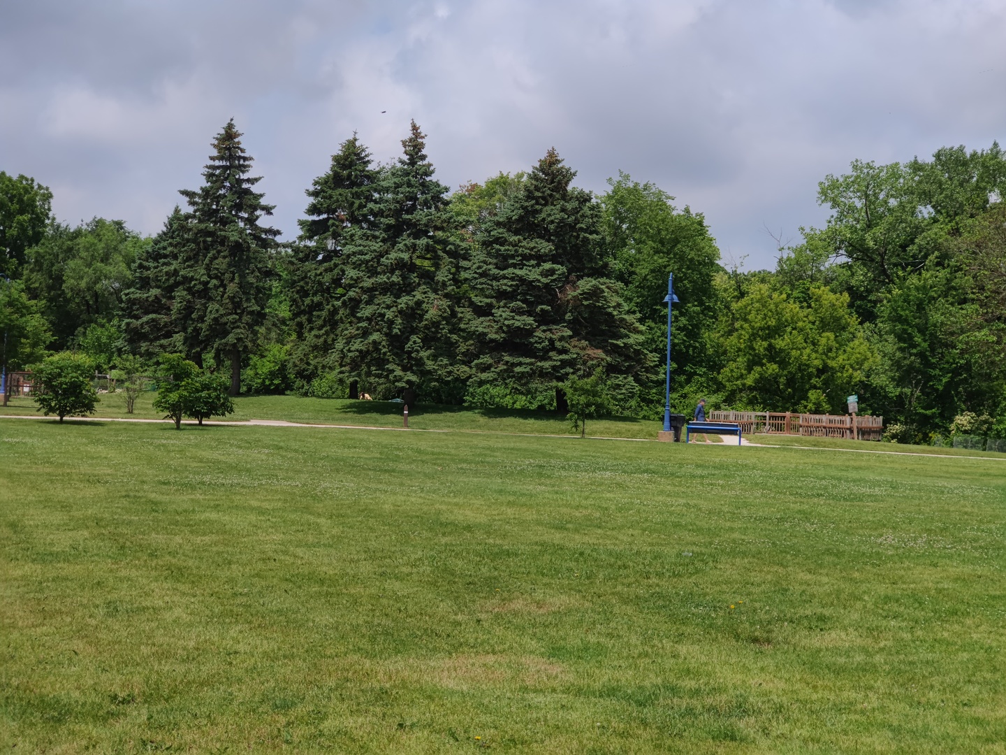 2106 Darrow Avenue Property Photo 4