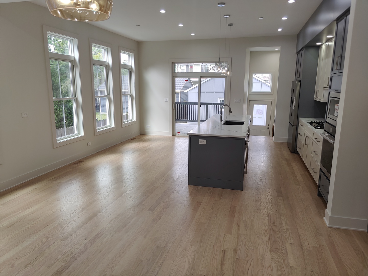 2106 Darrow Avenue Property Photo 15