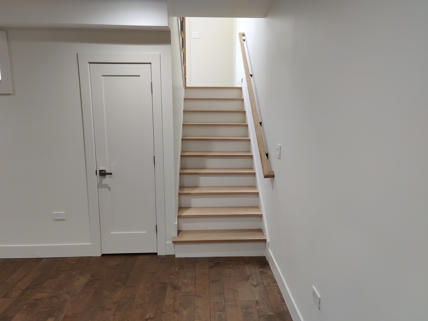 2106 Darrow Avenue Property Photo 29