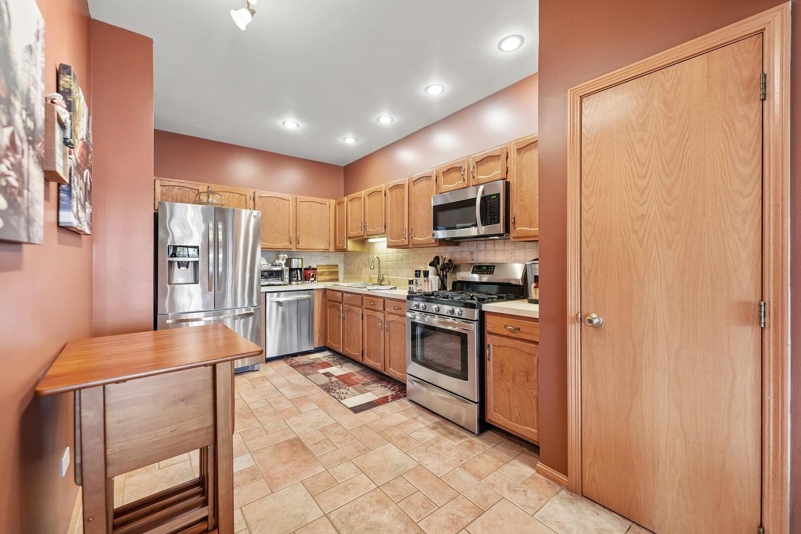 9957 N Cambridge Drive Property Photo 10