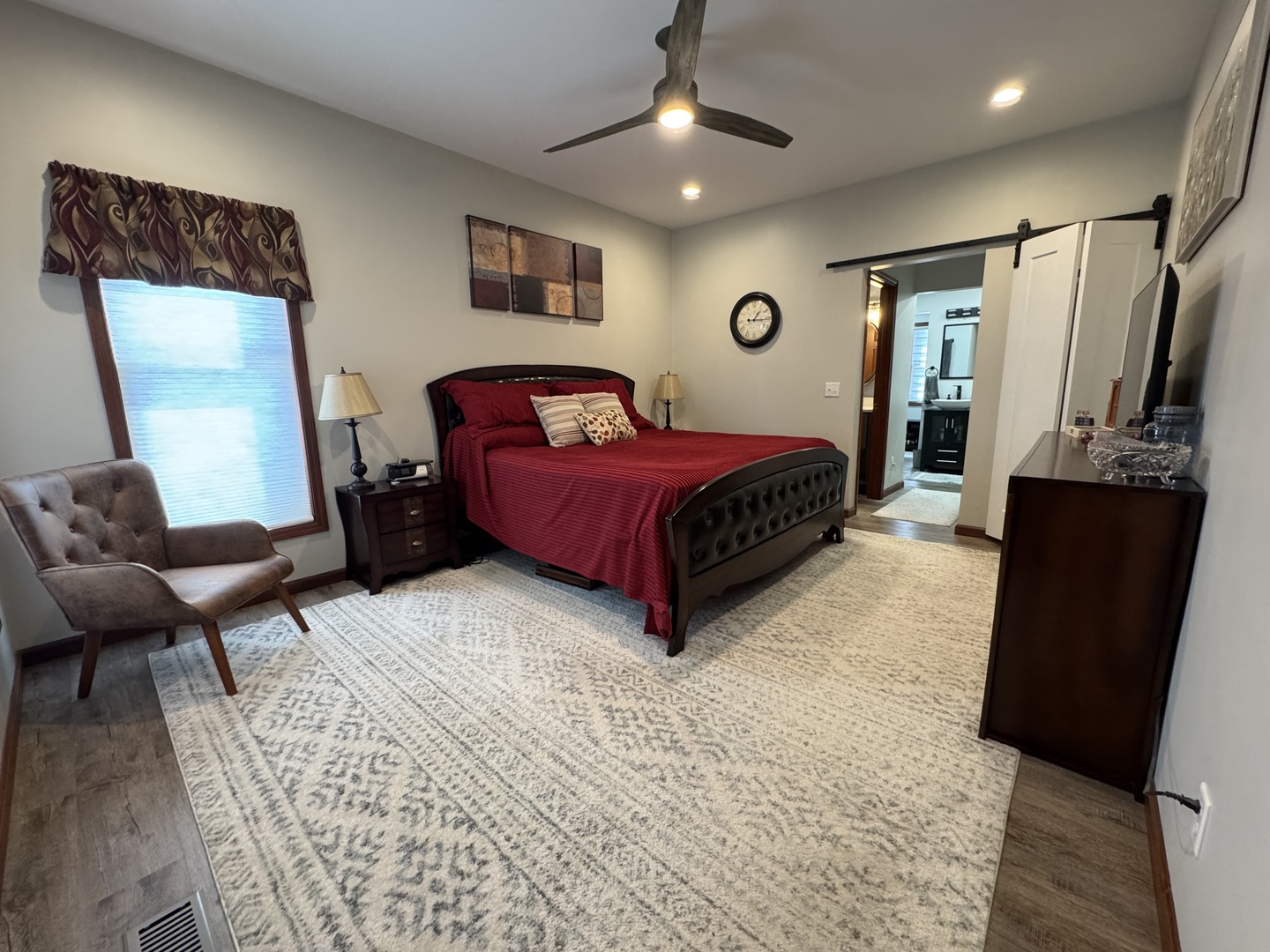 1404 Silverthorne Drive Property Photo 15
