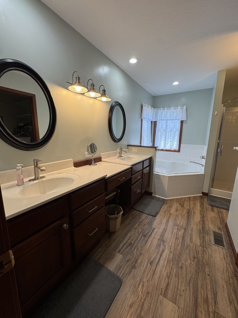 1404 Silverthorne Drive Property Photo 25