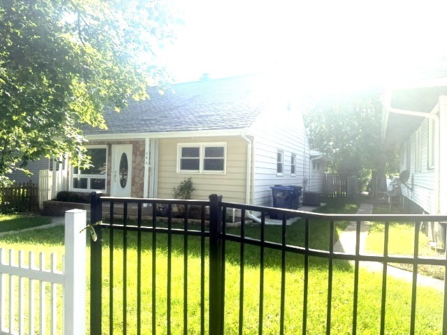 446 Washington Park Property Photo 2
