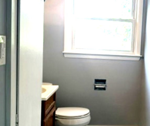 446 Washington Park Property Photo 13