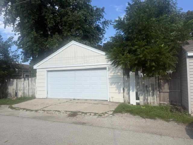 446 Washington Park Property Photo 15