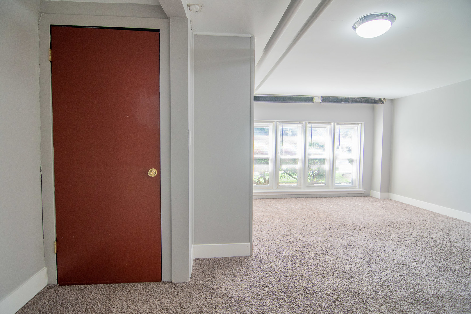 4943 N Monitor Avenue G Property Photo 2