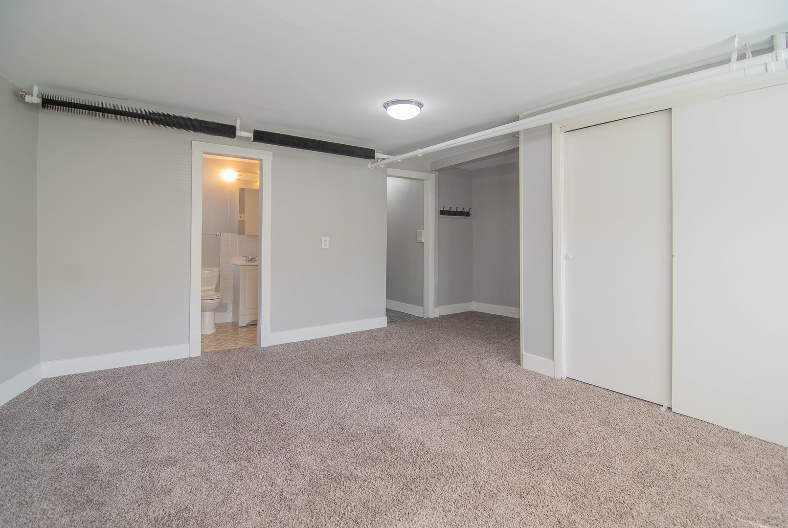 4943 N Monitor Avenue G Property Photo 4