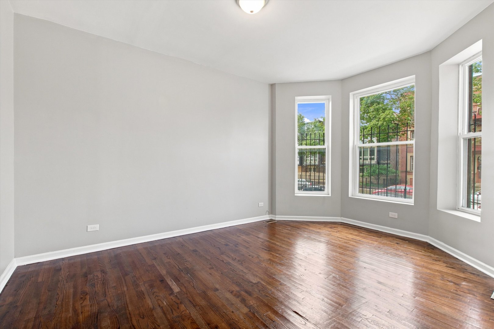 6401 S Maryland Avenue 1 Property Photo 5