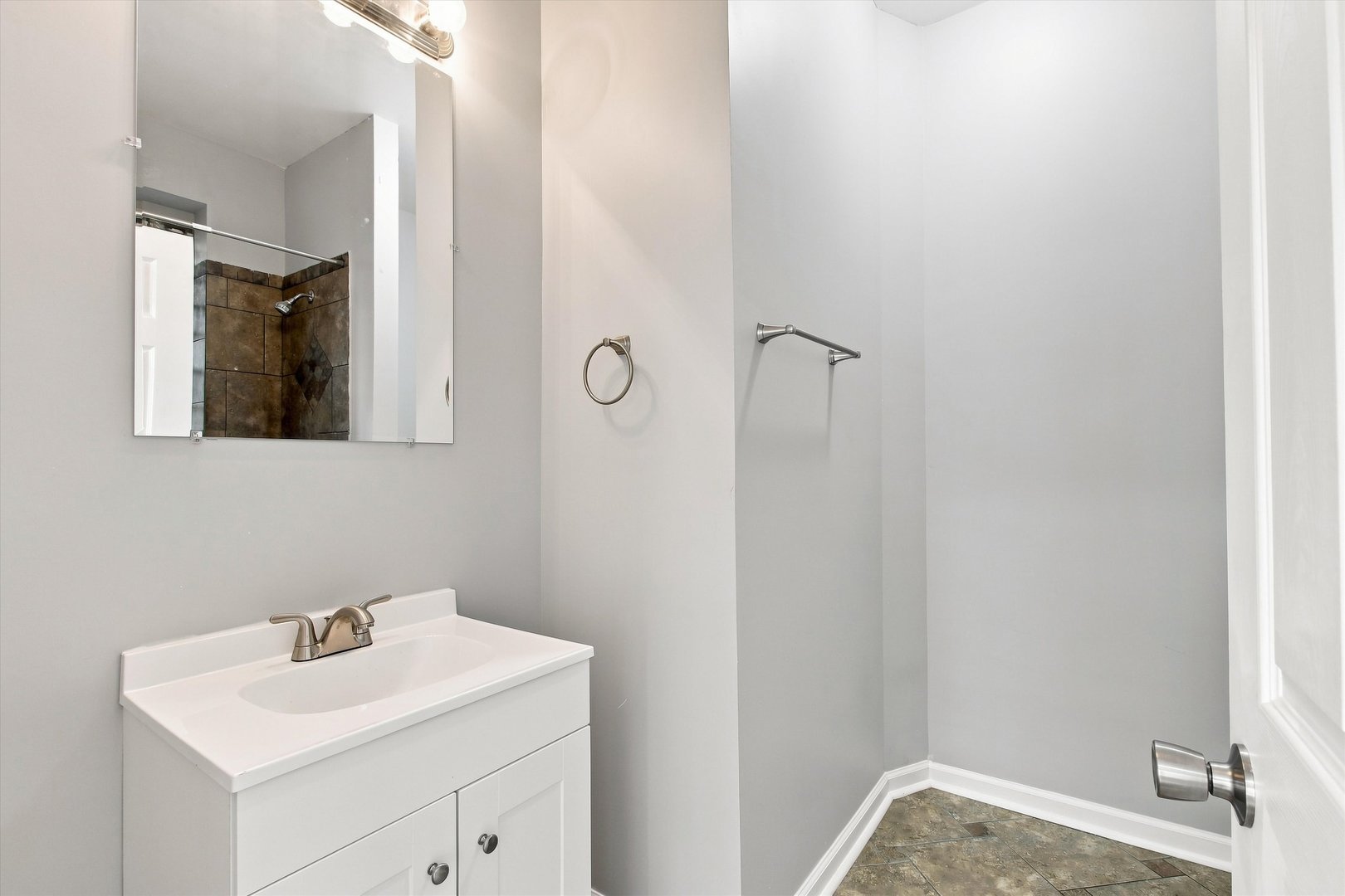 6401 S Maryland Avenue 1 Property Photo 8