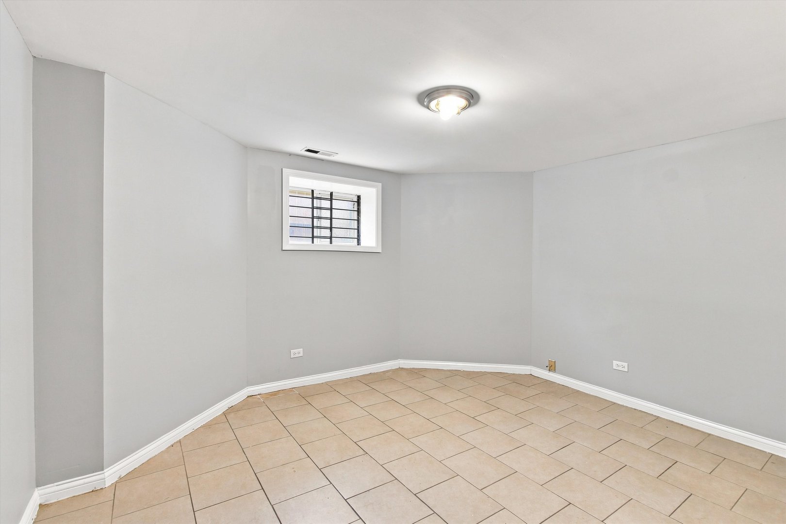 6401 S Maryland Avenue 1 Property Photo 16