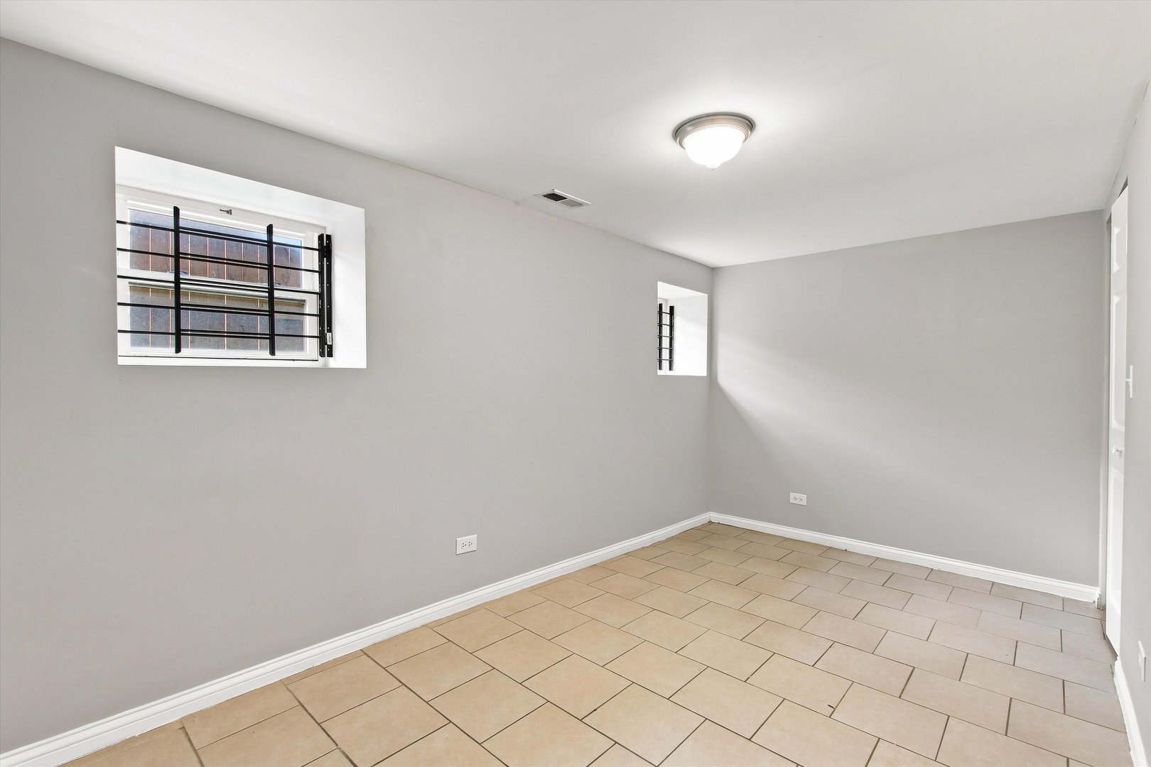 6401 S Maryland Avenue 1 Property Photo 19