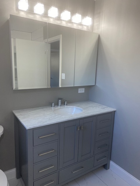 405 Blue Grass Court Property Photo 10