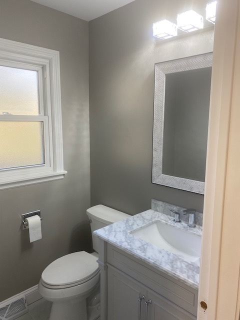 405 Blue Grass Court Property Photo 22