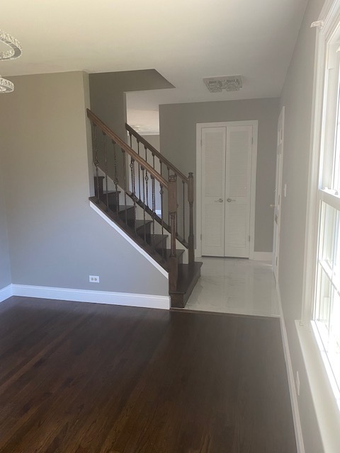 405 Blue Grass Court Property Photo 24