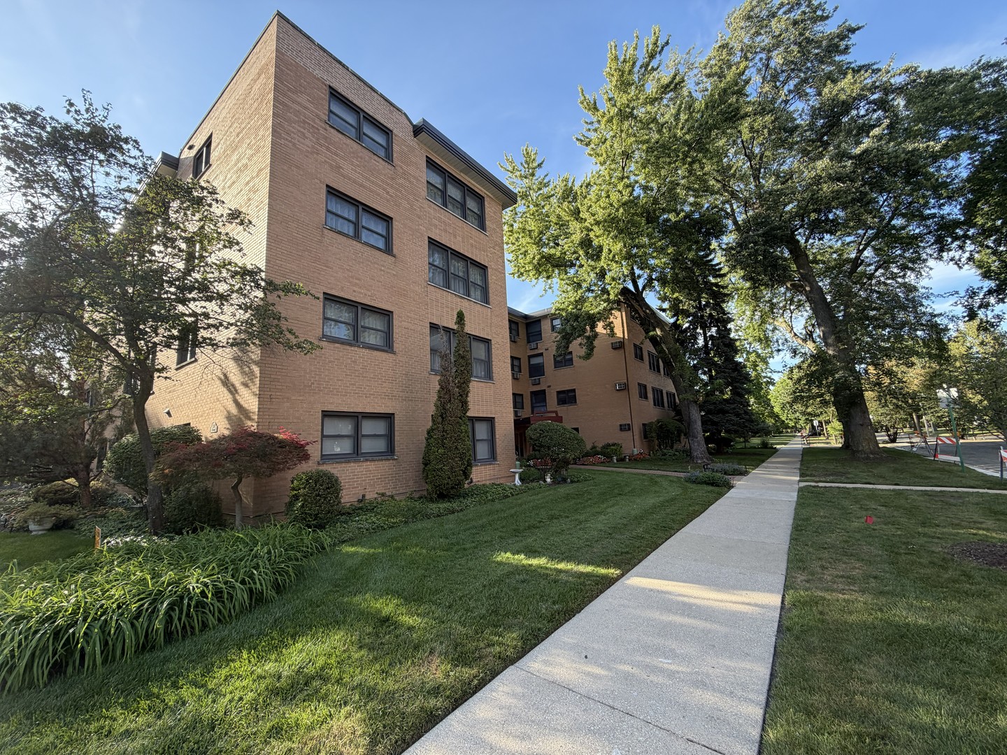 500 Washington Boulevard 102 Property Photo 1