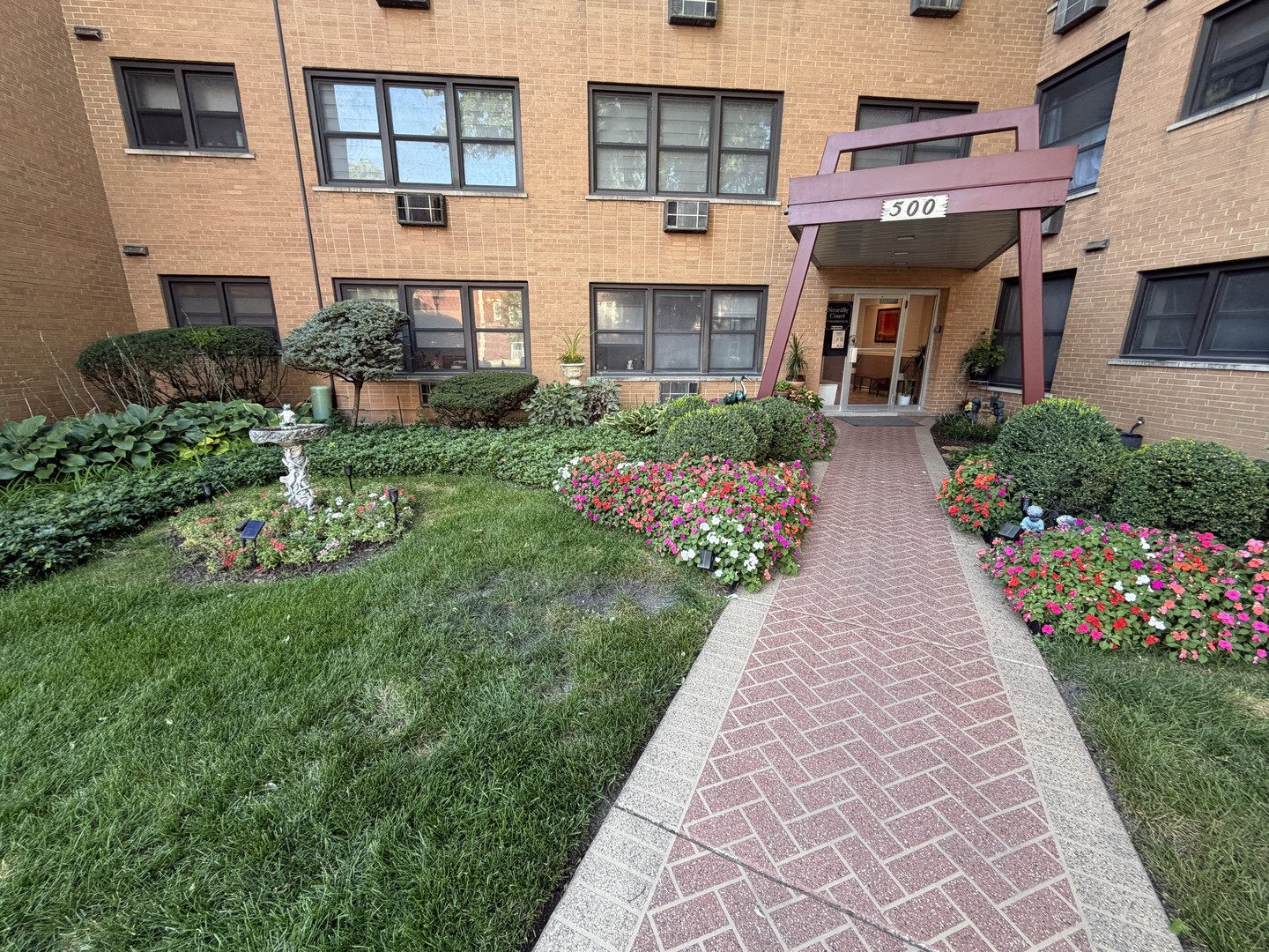 500 Washington Boulevard 102 Property Photo 2
