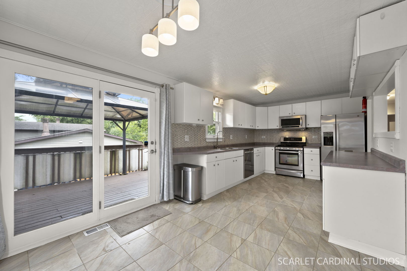 1102 Walnut Avenue Property Photo 4