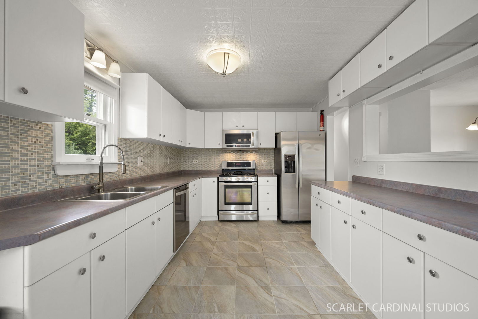 1102 Walnut Avenue Property Photo 5
