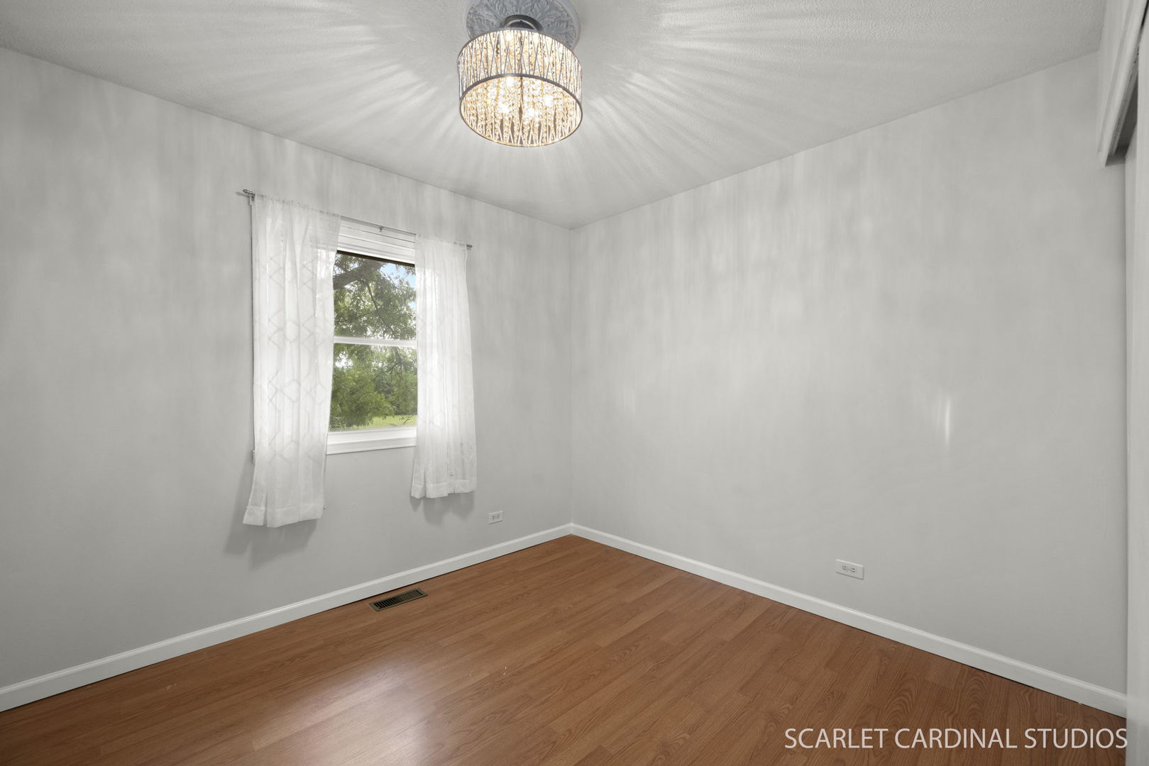 1102 Walnut Avenue Property Photo 8