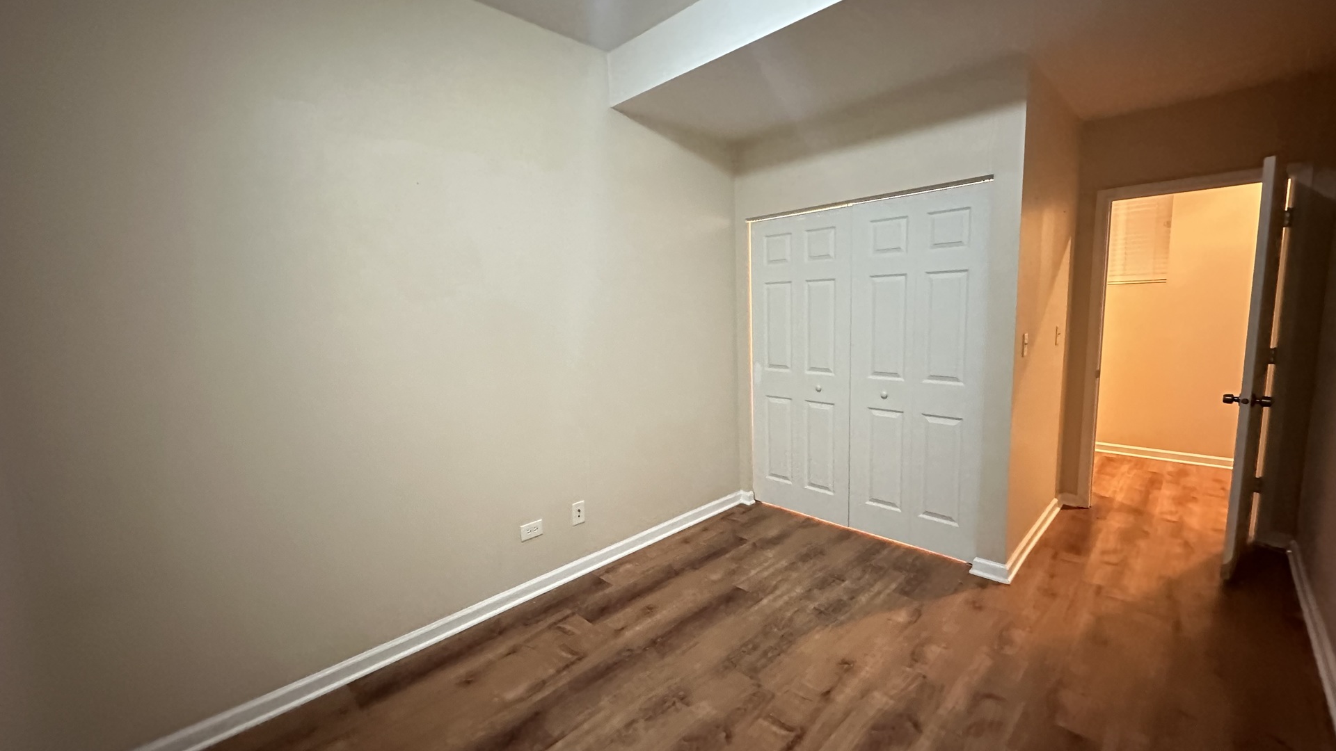 5523 N Sawyer Avenue G Property Photo 21