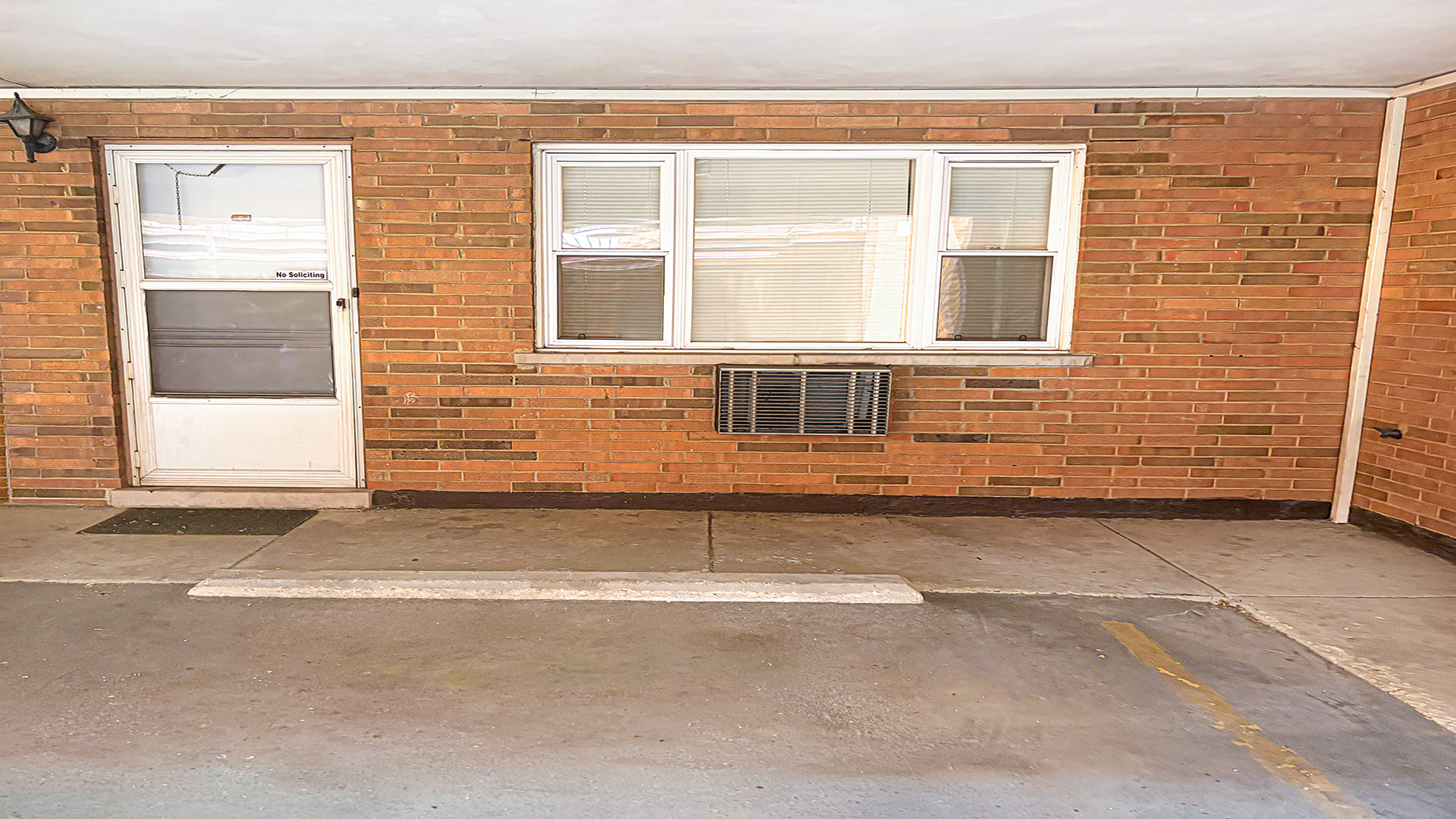 2330 N Harlem Avenue 1e Property Photo 2