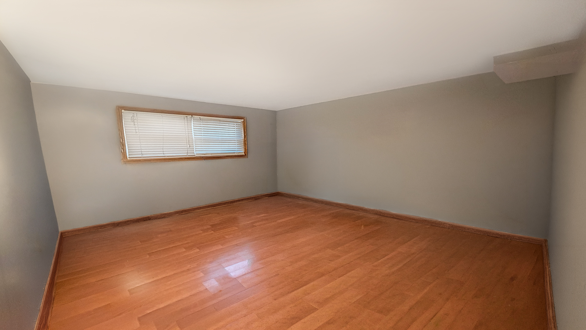 2330 N Harlem Avenue 1e Property Photo 6
