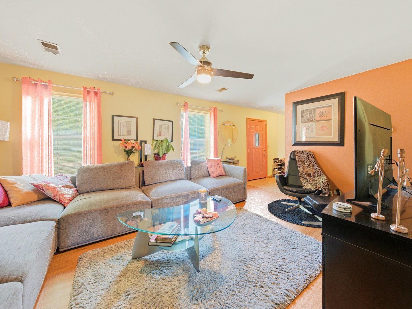 15216 Myrtle Avenue Property Photo 8