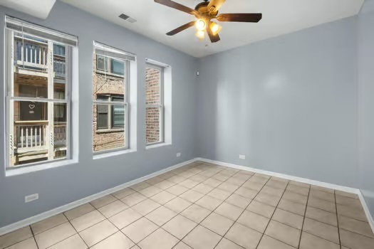 6710 S Ridgeland Avenue 2b Property Photo 8