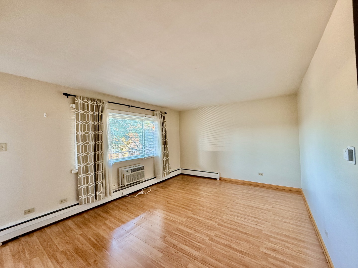 4211 W 95th Street 2c Property Photo 8