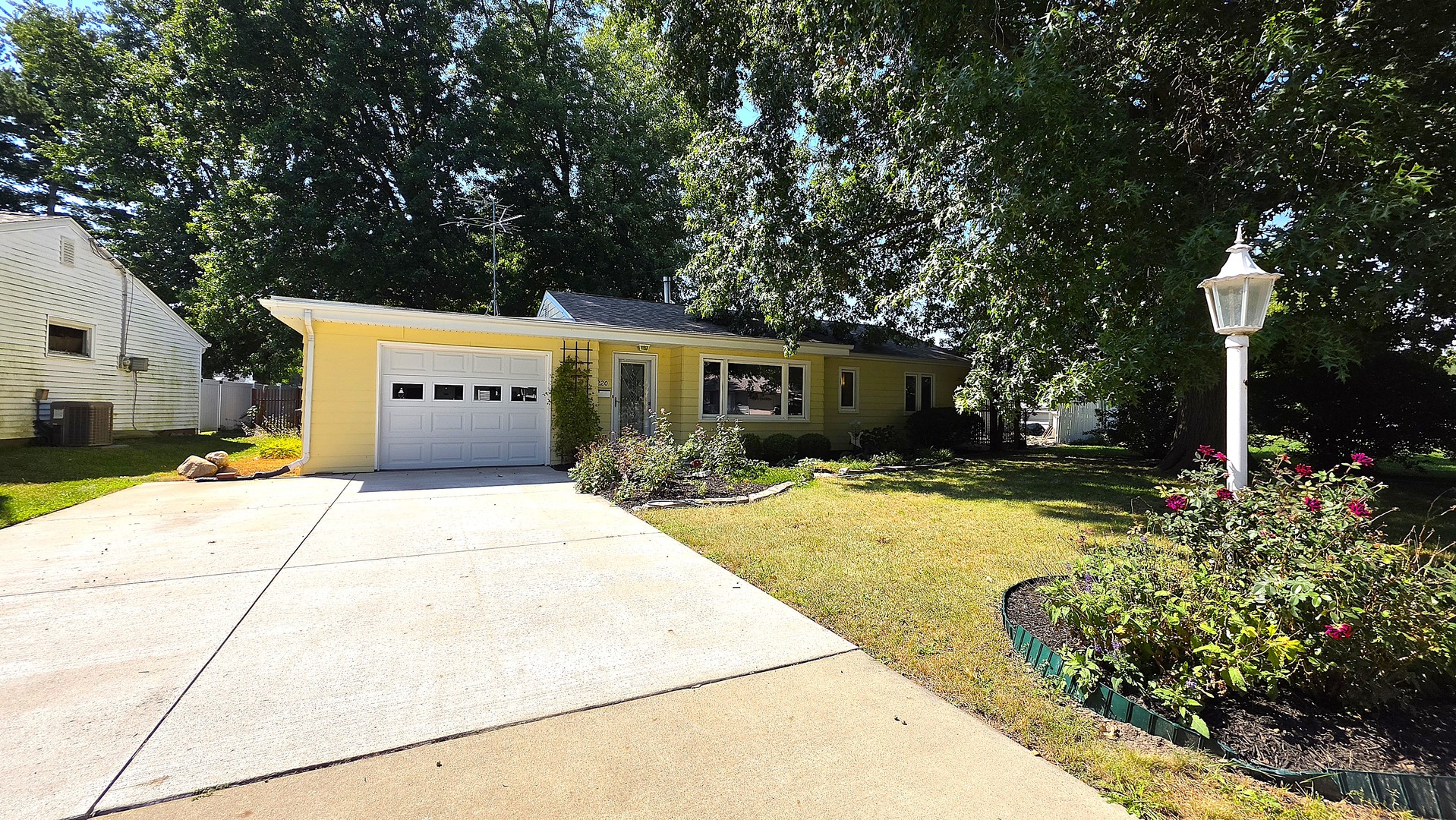 1220 16th Street Property Photo 3