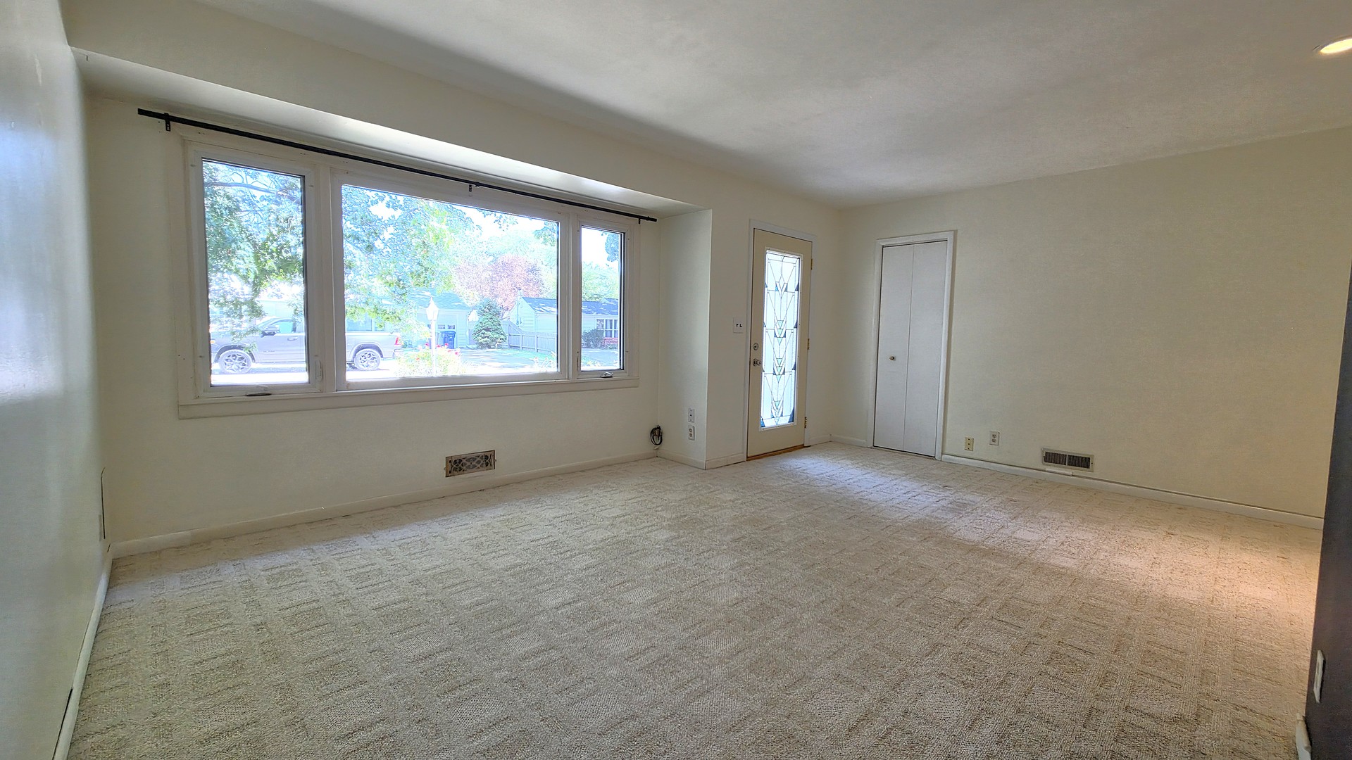 1220 16th Street Property Photo 5