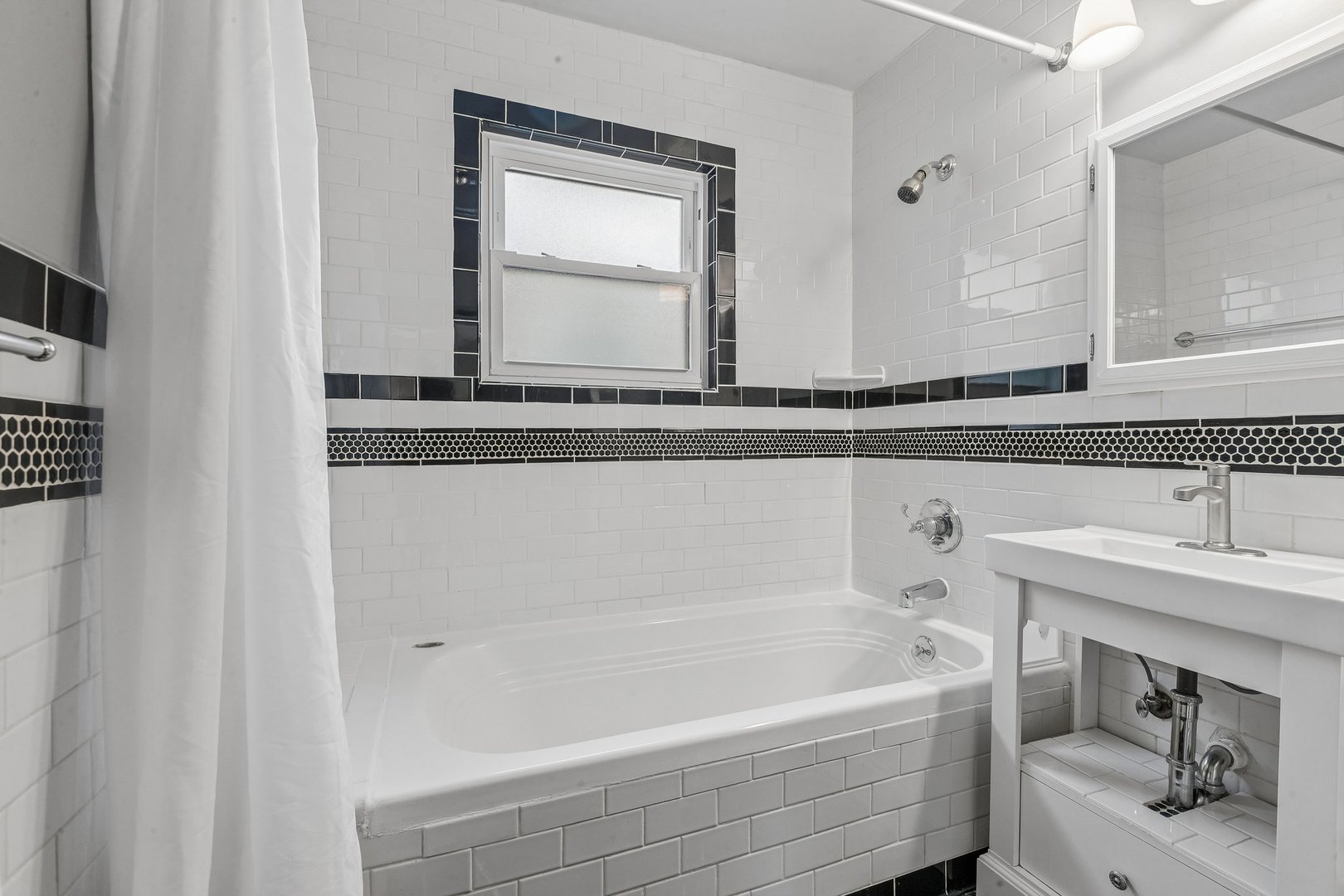 815 S Harvey Avenue Property Photo 28