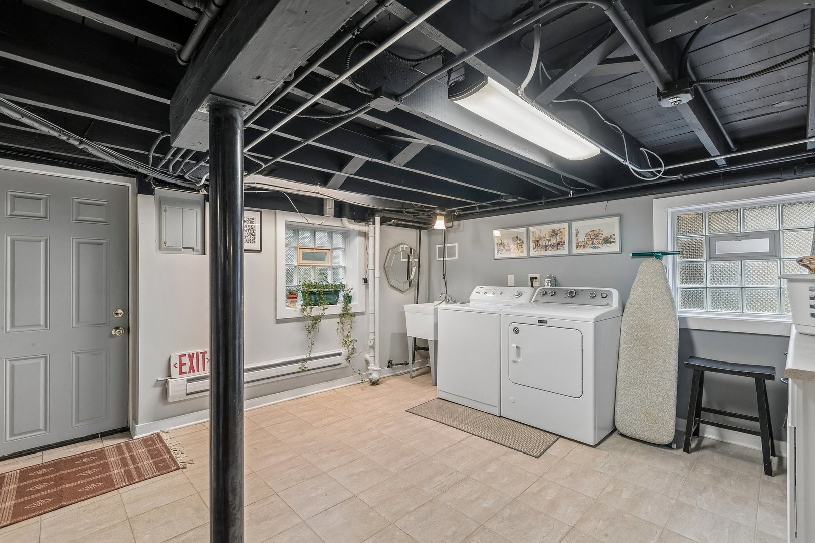815 S Harvey Avenue Property Photo 37